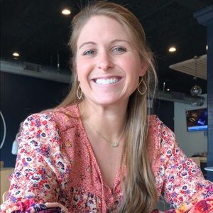 Meet your Posher, Robin